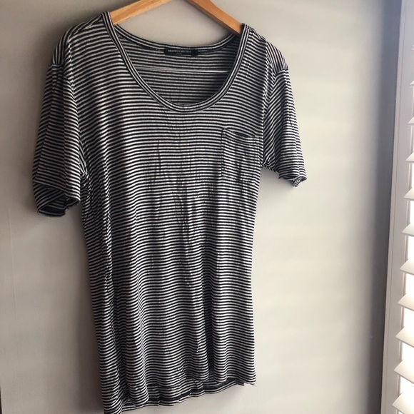 Brandy Melville striped t shirt - Picture 1 of 1